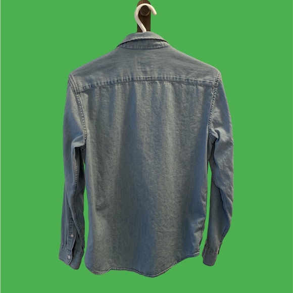 American Eagle - Picture 3 of 3